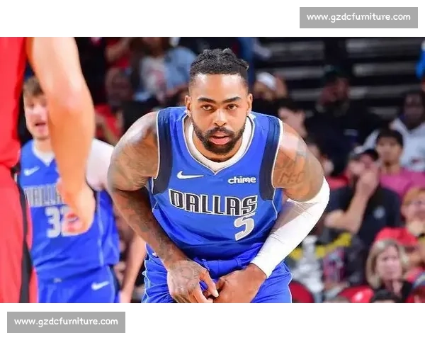 拉塞尔陷伍德式困局？独行侠复刻悲剧，弗拉格天赋难救主